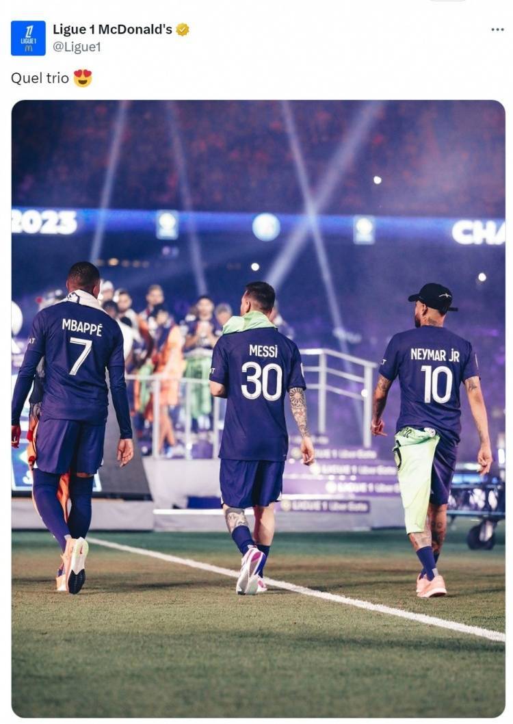 梅西将对阵旧主！法甲官方晒昔日巴黎三叉戟合照